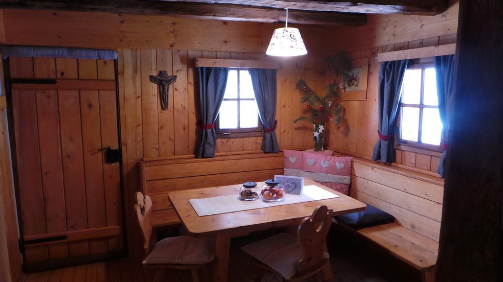Chalet Wildgall Anterselva di Mezzo Szoba fotó